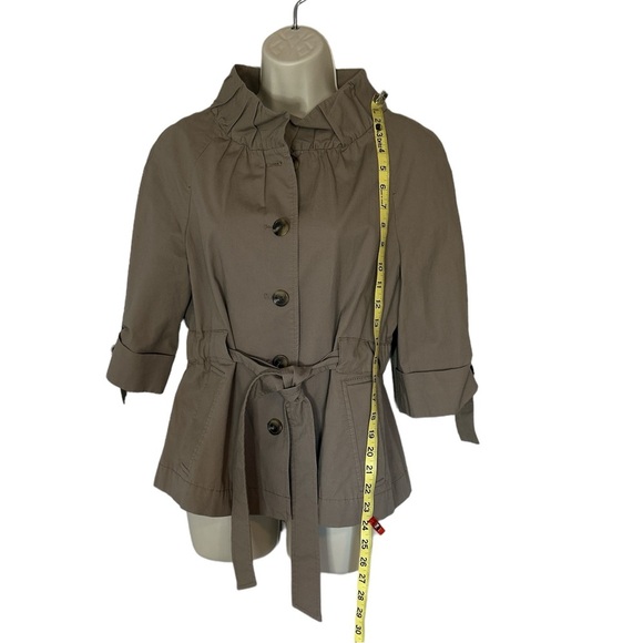 Loft dark tan jacket with front buttons and 3/4 sleeves size 8 - Picture 5 of 6